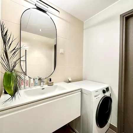 Modern Loft In Center 公寓